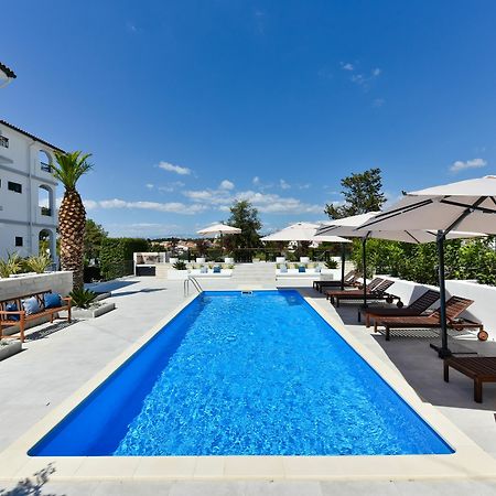 Mediterraneo Garden Apartments Petrcane Exteriör bild