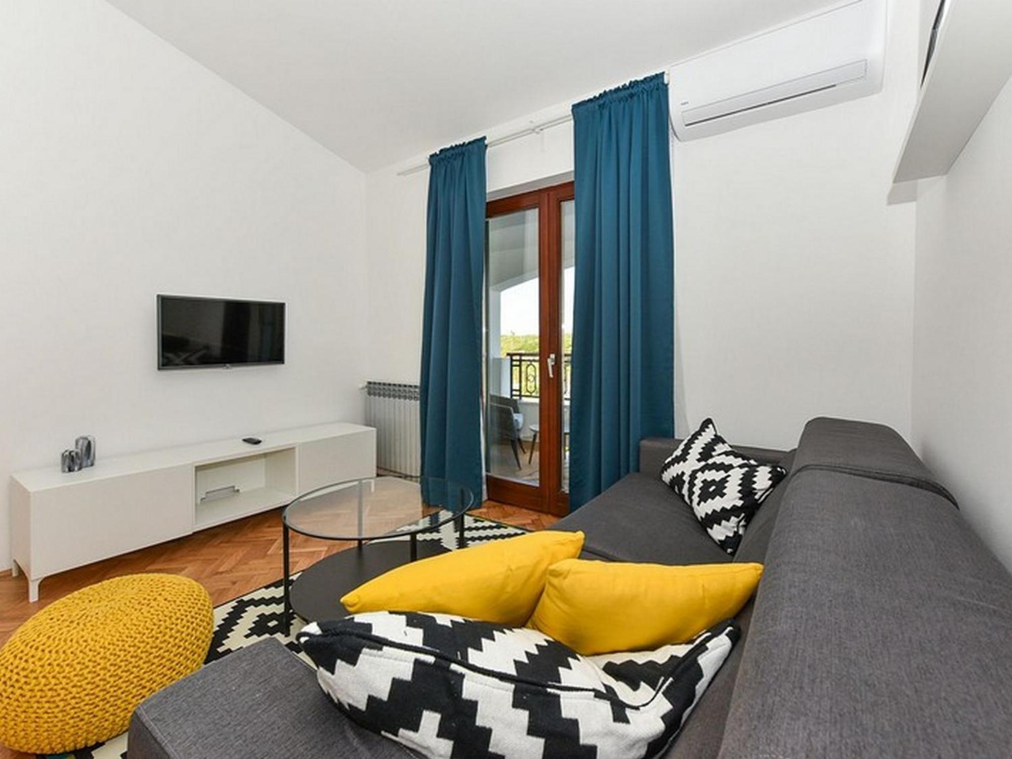 Mediterraneo Garden Apartments Petrcane Rum bild