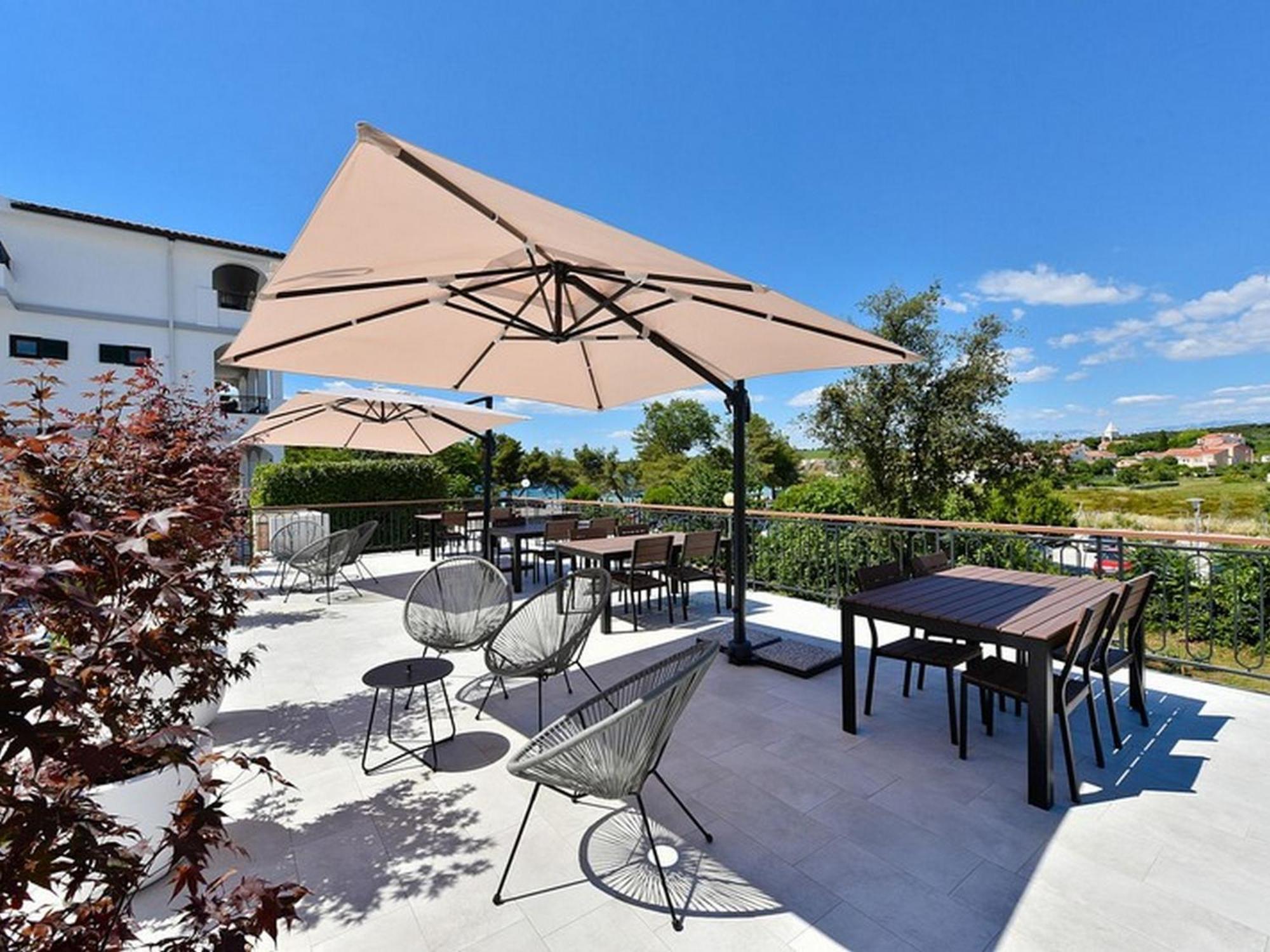 Mediterraneo Garden Apartments Petrcane Rum bild