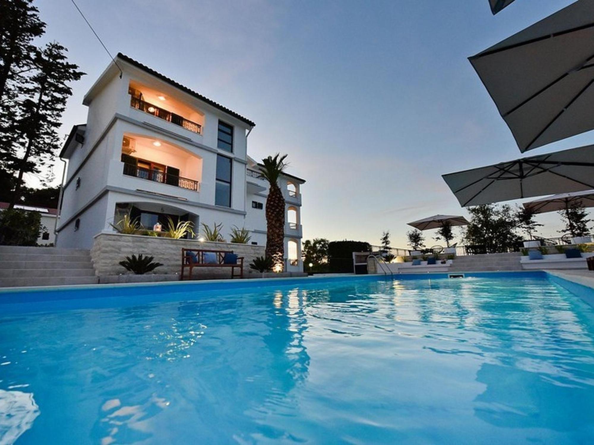 Mediterraneo Garden Apartments Petrcane Rum bild