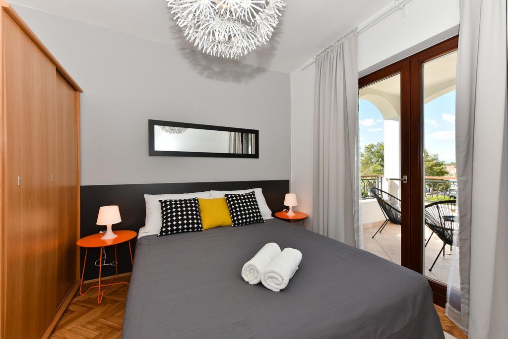 Mediterraneo Garden Apartments Petrcane Exteriör bild