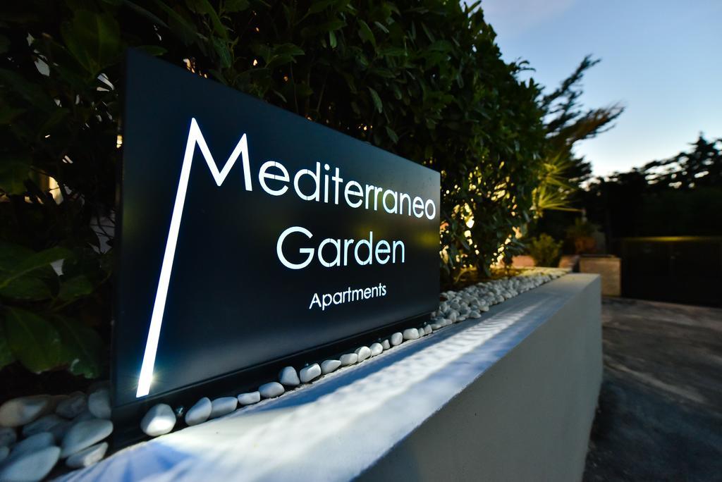 Mediterraneo Garden Apartments Petrcane Exteriör bild