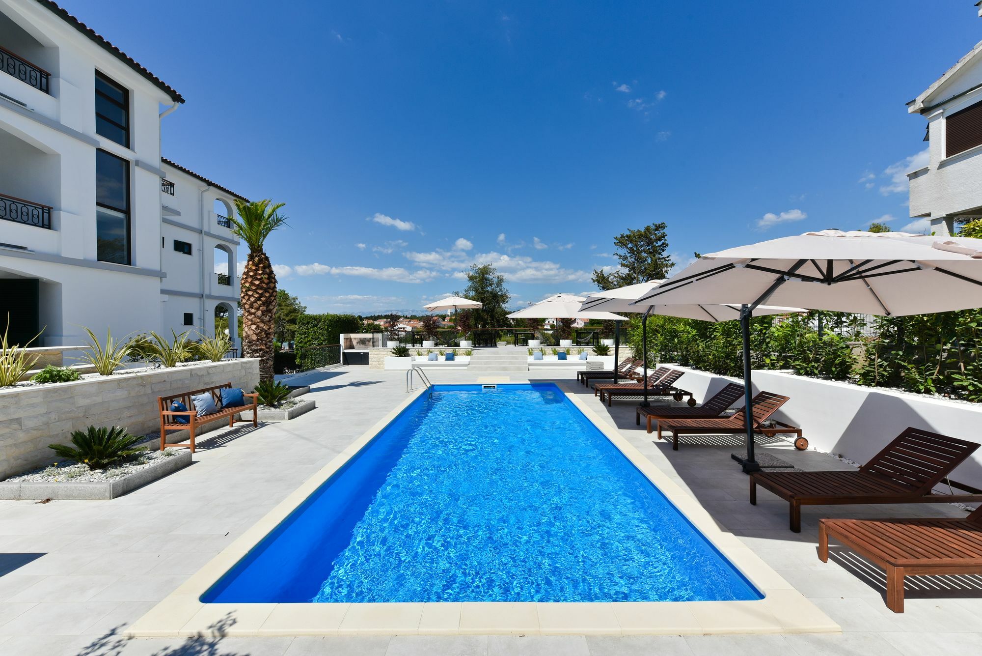 Mediterraneo Garden Apartments Petrcane Exteriör bild